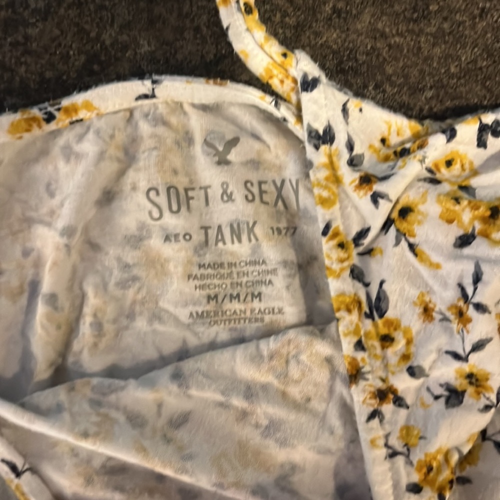 American eagle strappy floral tank - Picture 3 of 3